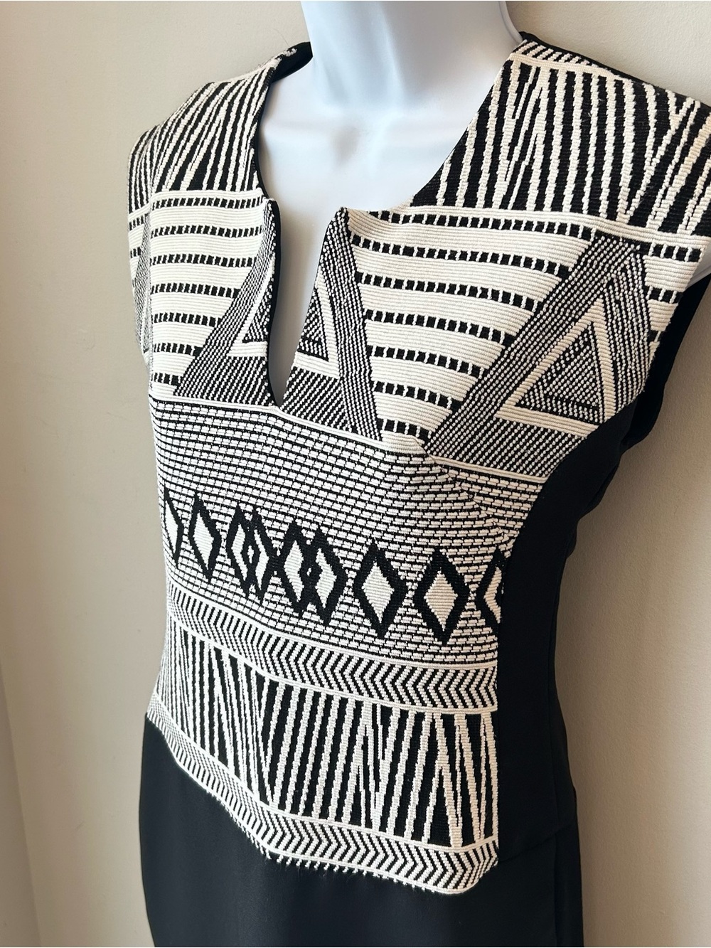 🇨🇦 MELISSA NEPTON Dress Black & Ivory Geometric Office Siren Corporate Girlie XS - Picture 2 of 11